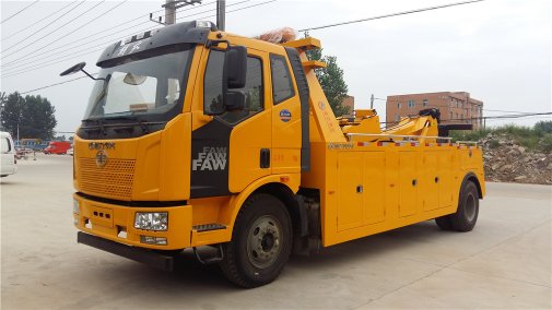 解放J6拖吊连体清障车