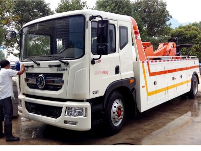 东风多利卡D9道路救援车价格19w