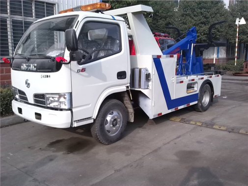 东风福瑞卡小型一拖一清障车