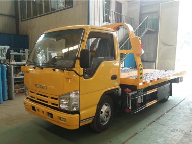 五十铃小型清障车一拖二