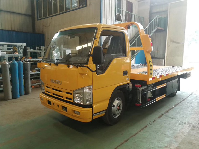 五十铃小型清障车一拖二