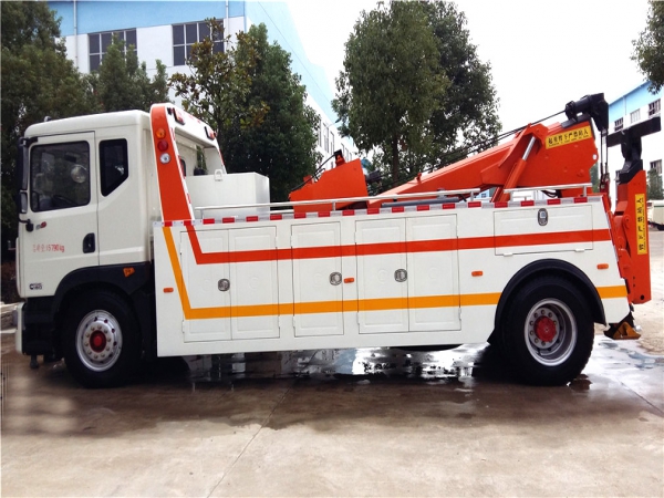 东风D9一拖一清障车