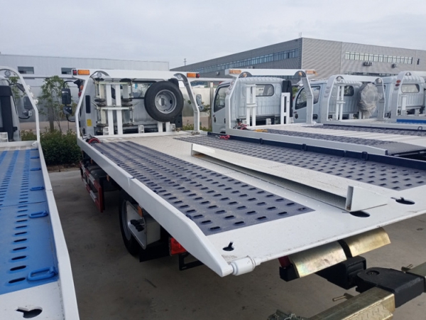 福田欧马可小型平板清障车12w（国六）