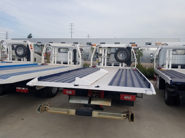 福田欧马可蓝牌一拖二清障车（国六）