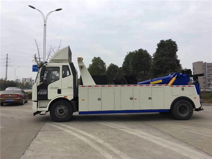 解放J6一拖一清障车