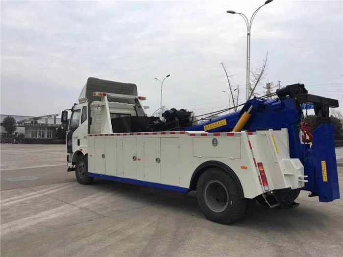 解放J6一拖一清障车