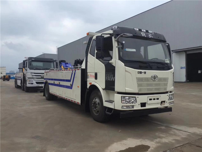 解放J6一拖一清障车