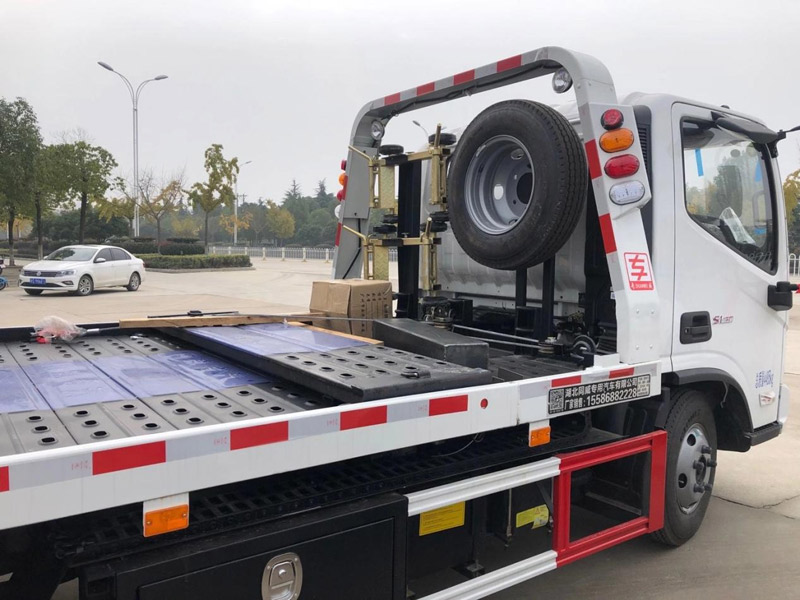 福田欧马可蓝牌清障车